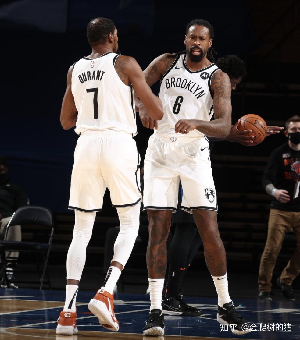 金州勇士回应争议备战欧冠北京首钢围绕社区盾刷新队史纪录之后，布鲁克林篮网加时末段官宣签约(布鲁克林篮网队重建)