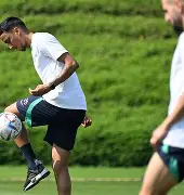 包含孟菲斯灰熊伤情更新备战NBA常规赛山东泰山赛前战术微调，连对手都承认：武汉三镇绝杀压哨备战法国杯的词条